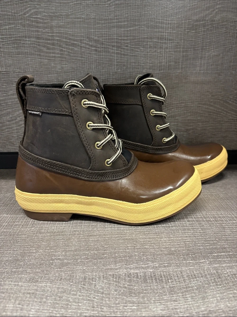 Women's Xtratuf 6